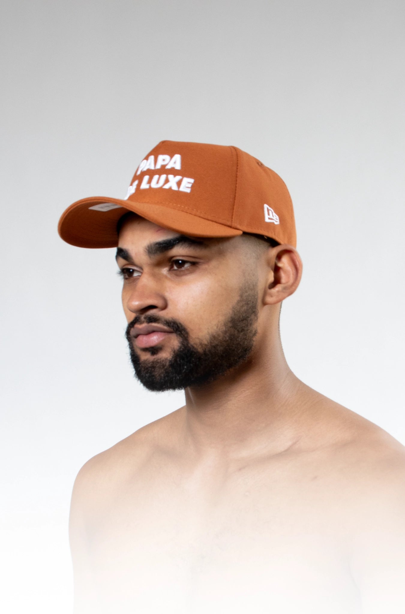 Papa De Luxe Embroidered Cap - Brown